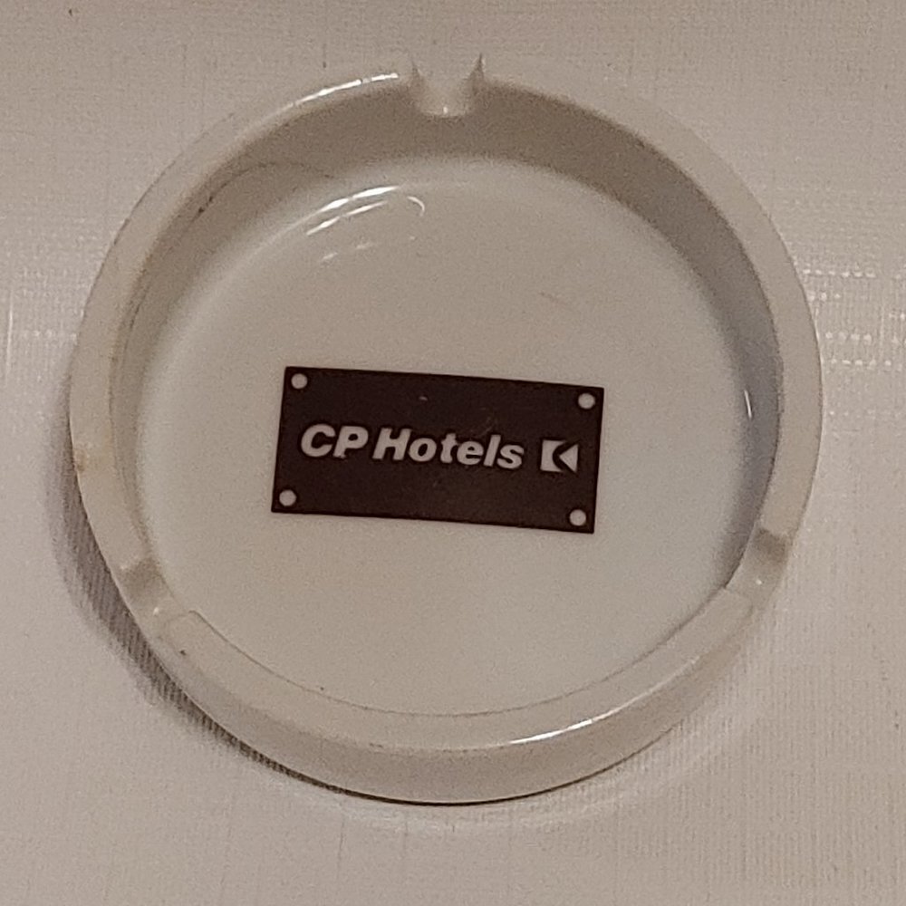 Vintage CP Hotels Ashtray Montreal Canada International Ltd, Japan